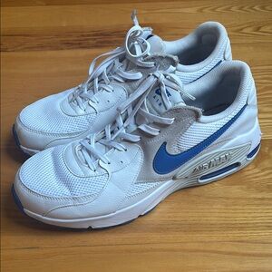 Nike White and Blue Sneakers with Air Technology